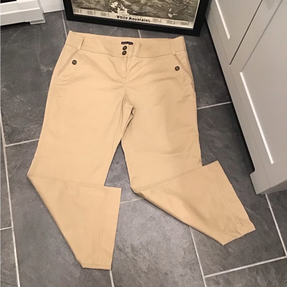 NY & CO Wide Leg Flare Stretch Cotton Tan Khaki Pant SZ 18P - Picture 1 of 14